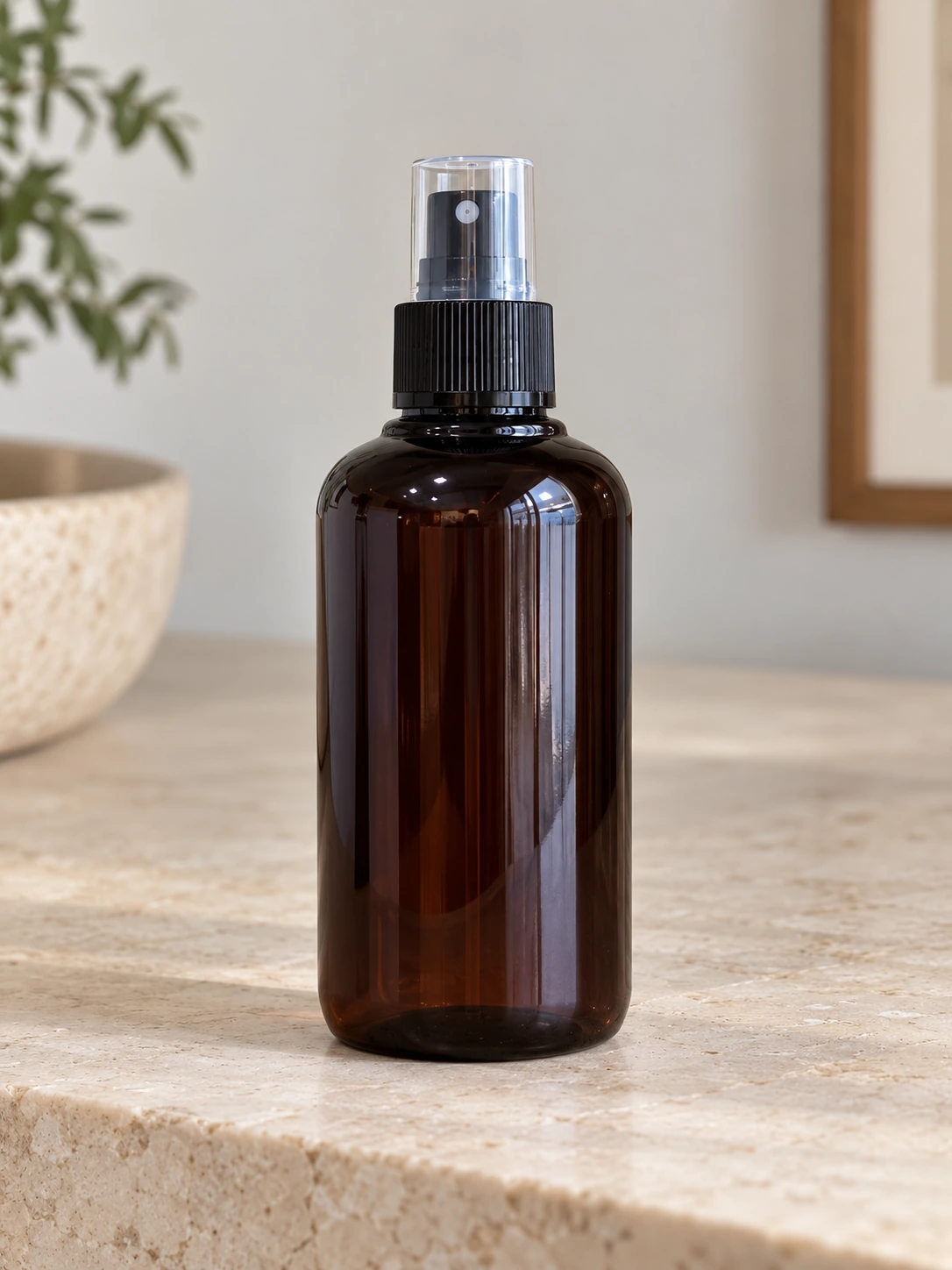 Detalle de el frasco del spray · Especiados y místicos de Casa Cabaliito